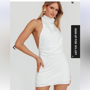 Selfie Leslie Elegant White Backless Dress